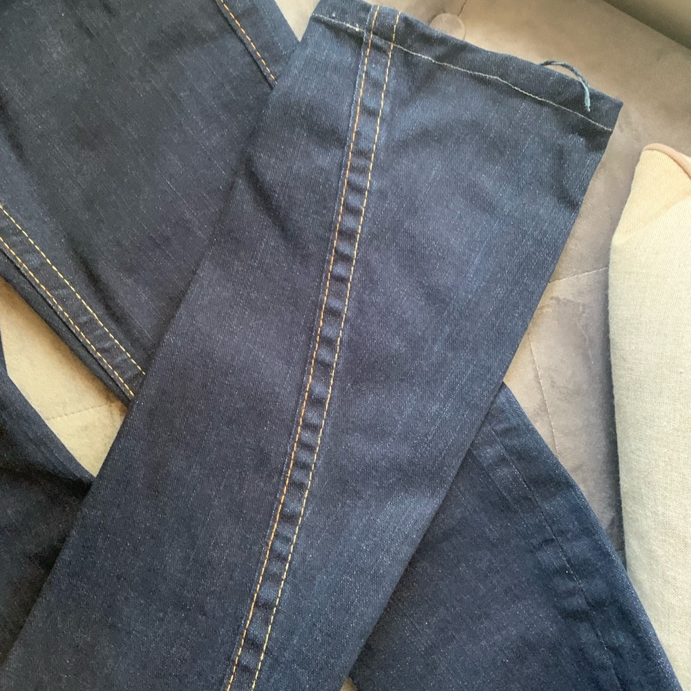 Jeans - Picture 3 of 5